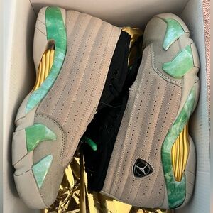 Jordan 14 Aleali May women’s size 7